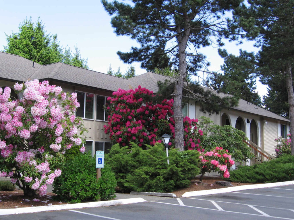 Abalon Pointe Apartments — apartments in Olympia, WA
